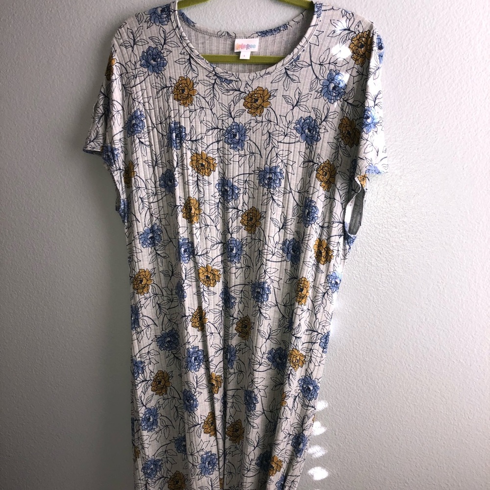 “Maria” Maxi Dress